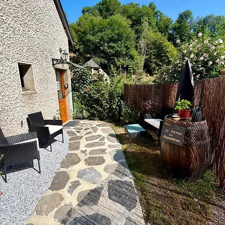 Le Repos Du Randonneur * Cheust